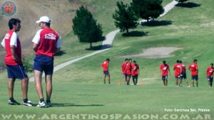 Argentinos Juniors: Trabajos físicos en el Club de Golf, Tandil