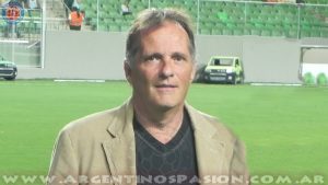 Argentinos Juniors: El Secretario de Deportes, Gustavo Pérez Furlong