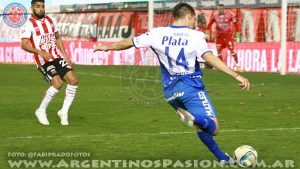 'Argentinos Juniors', 'El Bicho', 'Leandro Navarro', Navarro, Bomba,