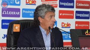 'Argentinos Juniors', 'El Bicho', 'Torneo 2015', 'fecha 19', Gorosito, 'Néstor Gorosito', 'Godoy Cruz', Tomba