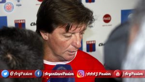 'Argentinos Juniors', 'La Paternal', 'El Bicho', 'Bicho Colorado', 'Semillero del Mundo', 'Alfredo Berti', Berti, DT, 'director técnico'