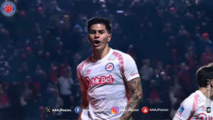 Argentinos Juniors, Gastón Verón
